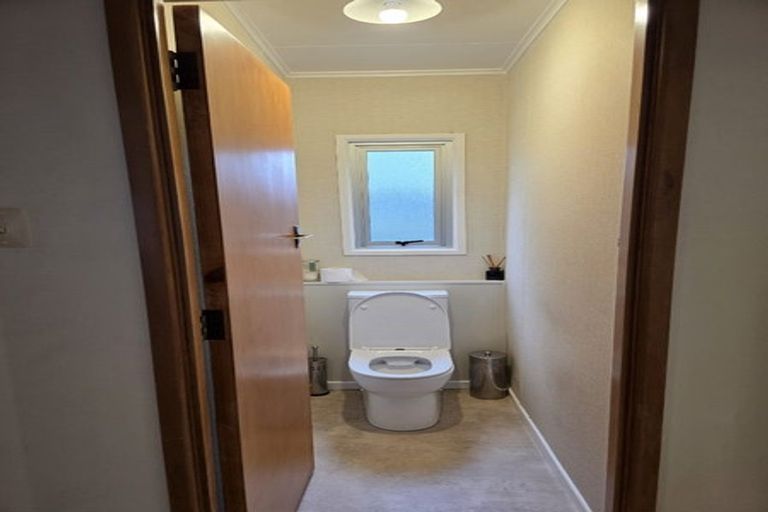 Photo of property in 2/21 Vivian Street, New Plymouth, 4310