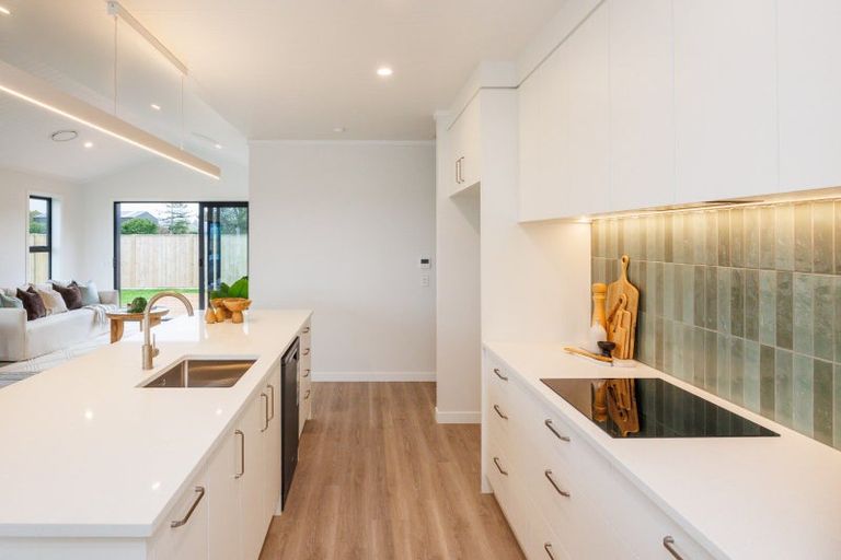Photo of property in 20 Parkside Avenue, Maewa, 4702