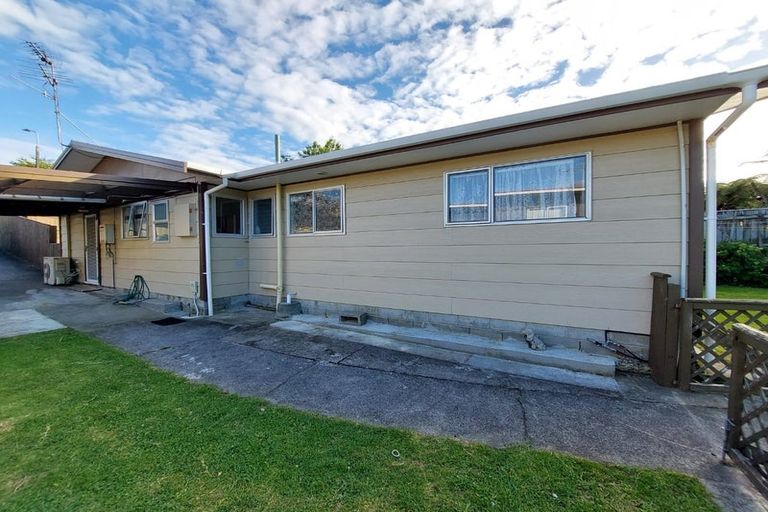 Photo of property in 77 Pembroke Street, Westown, New Plymouth, 4310