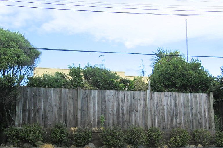 Photo of property in 10 Eatwell Avenue, Paraparaumu Beach, Paraparaumu, 5032
