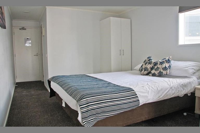 Photo of property in Waldorf Bankside Apartments, 4e/8 Bankside Street, Auckland Central, Auckland, 1010
