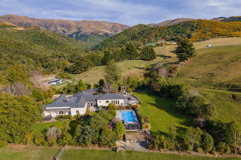 Photo of property in Mt Michaeal, 398 Engelbrechts Road, Hunter, Waimate, 7978