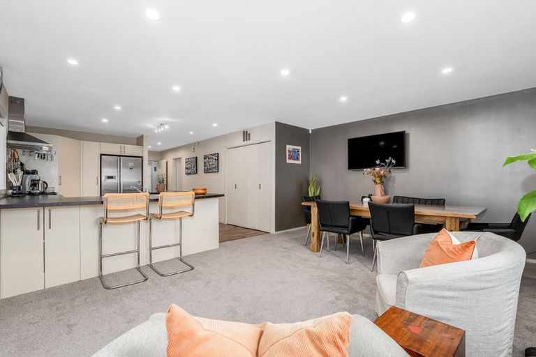 Photo of property in 121 Te Puia Drive, Aotea, Porirua, 5024