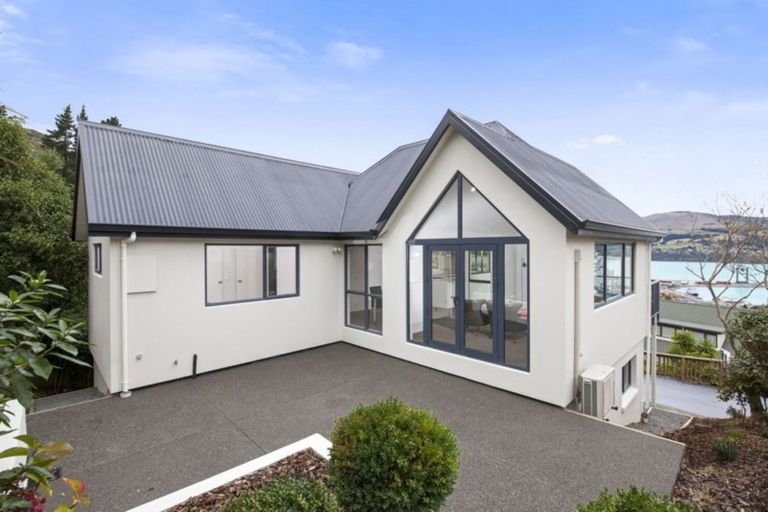Photo of property in 26b Cornwall Road, Lyttelton, 8082