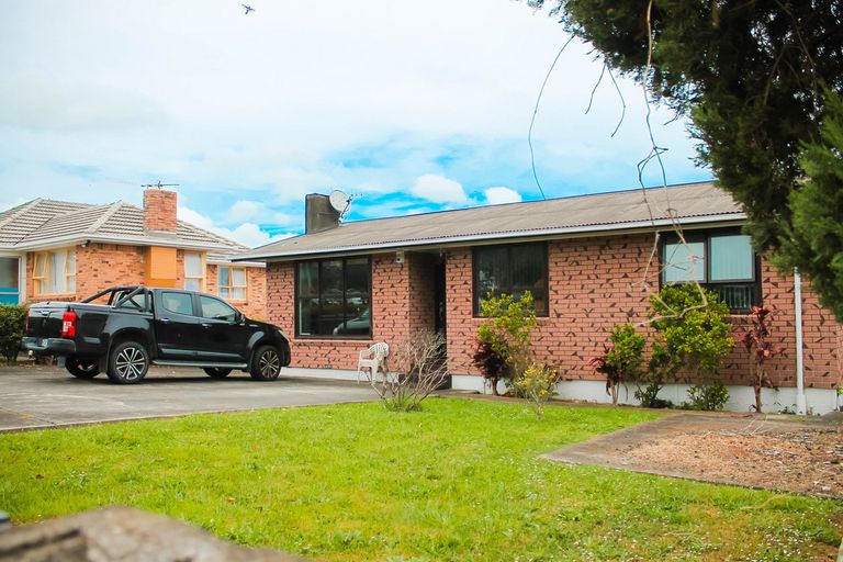 Photo of property in 11 Imrie Avenue, Mangere, Auckland, 2022