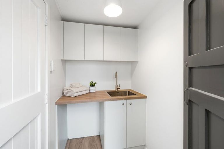 Photo of property in 30 Cowlishaw Street, Avonside, Christchurch, 8061