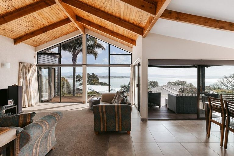 Photo of property in 82 Hamurana Road, Omokoroa, 3114