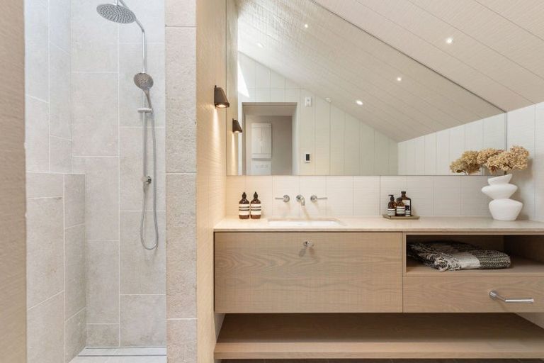 Photo of property in 203 Winifred Avenue, Whangamata, 3620