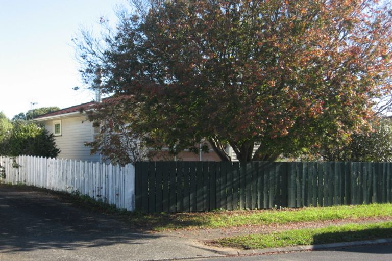 Photo of property in 32 Heybridge Street, Manurewa, Auckland, 2102