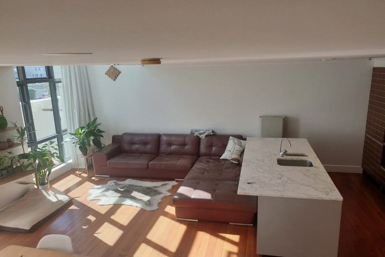 Photo of property in Augusta Apartments, 20/254 Willis Street, Te Aro, Wellington, 6011