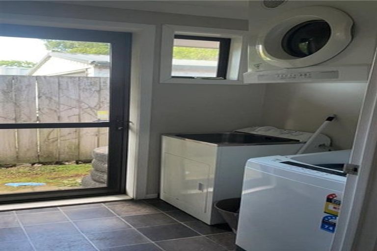 Photo of property in 215a Fox Street, Hamilton East, Hamilton, 3216