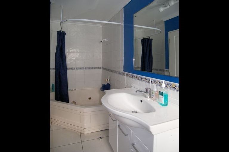 Photo of property in 37a Porchester Road, Papakura, 2110