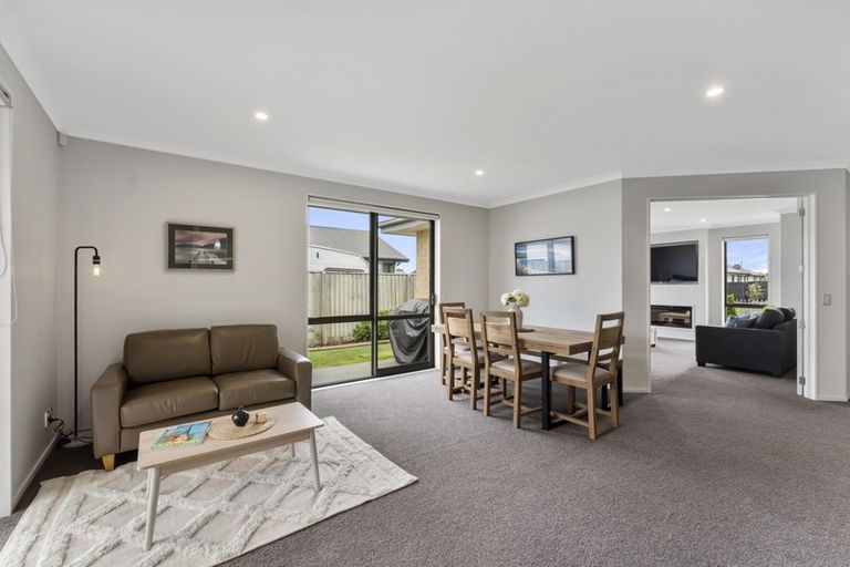Photo of property in 11 Beachvale Drive, Kaiapoi, 7630