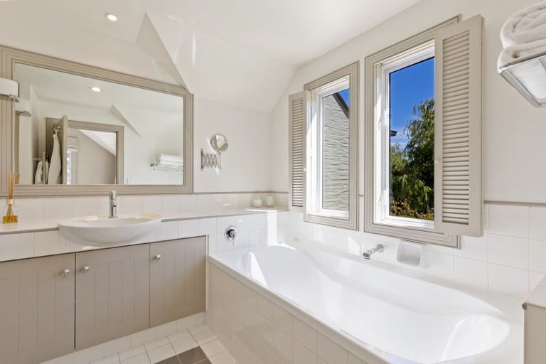 Photo of property in Millbrook Resort, 10 Fox's Rush, Arrowtown, 9371