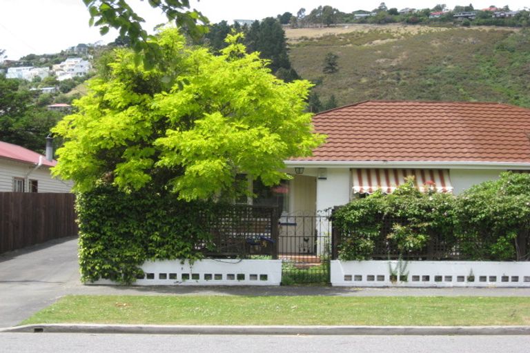 Photo of property in 2/31 Wakatu Avenue, Moncks Bay, Christchurch, 8081