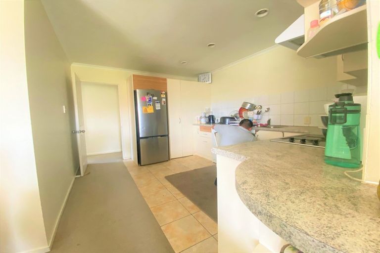 Photo of property in 5 Shah Lane, Mangere, Auckland, 2022
