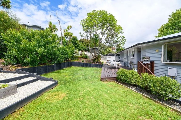Photo of property in 4 Infidel Place, Torbay, Auckland, 0630