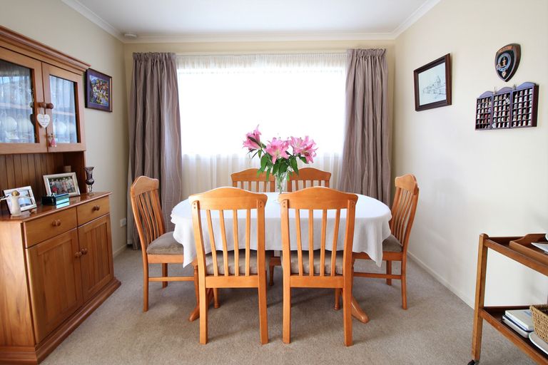 Photo of property in 22 Henderson Drive, Alexandra, 9320