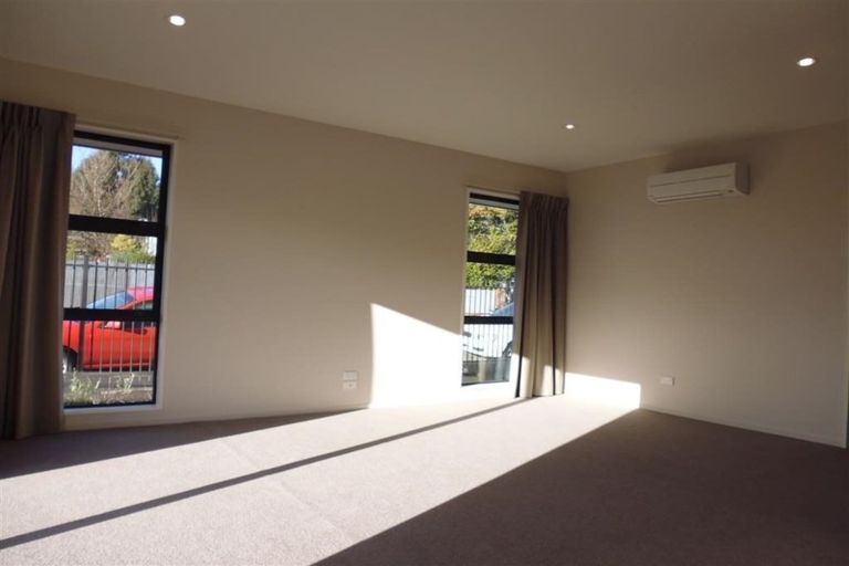 Photo of property in 2 Chatham Street, Addington, Christchurch, 8024