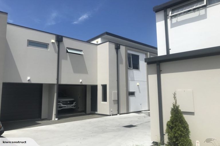 Photo of property in 2/374 Worcester Street, Linwood, Christchurch, 8011