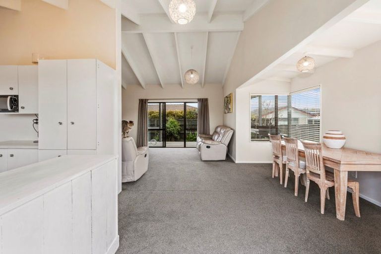 Photo of property in 44a Robertson Street, Glenholme, Rotorua, 3010