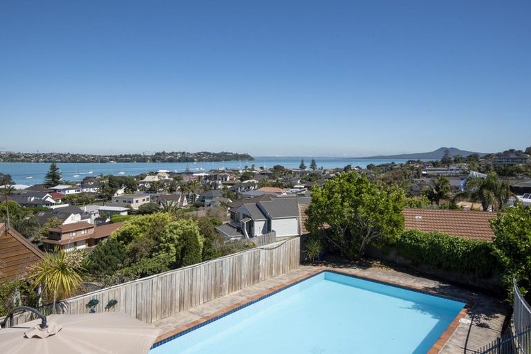 Photo of property in 31 Waller Avenue, Bucklands Beach, Auckland, 2012