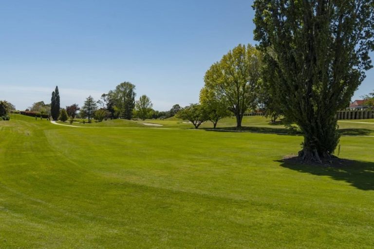 Photo of property in 56 Links View Drive, Omokoroa, 3114