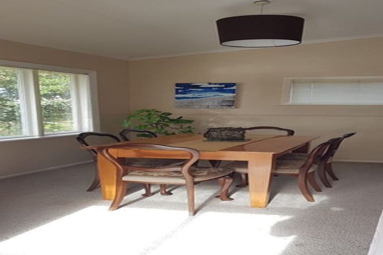 Photo of property in 32 Hunia Terrace, Himatangi Beach, Foxton, 4891