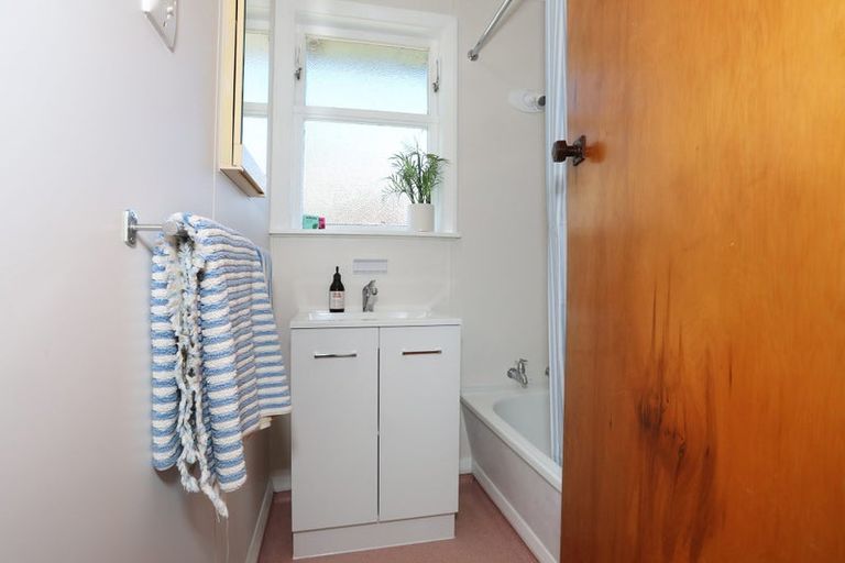 Photo of property in 16 Kittyhawk Row, Bulls, 4818