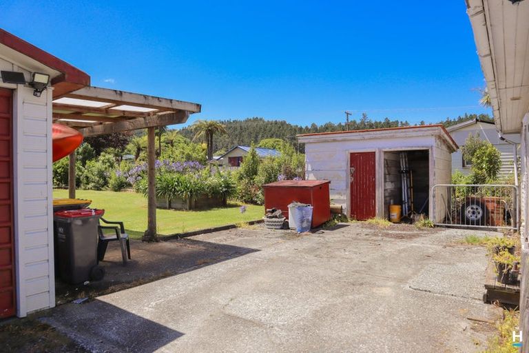 Photo of property in 13 Ohau Street, Dobson, Greymouth, 7805