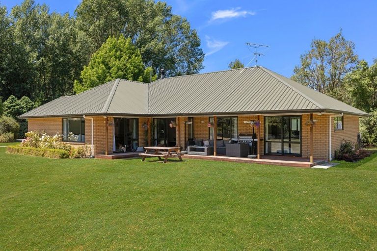 Photo of property in 25b Queens Avenue, Waikuku Beach, 7402