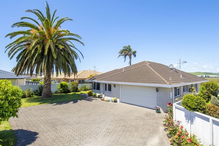 Photo of property in 7 Phoenix Heights, Mount Maunganui, 3116