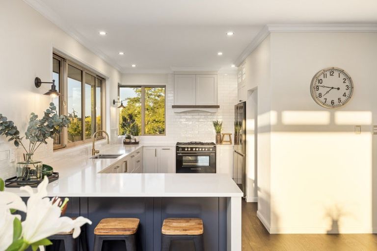 Photo of property in 60 Rexford Heights, Pyes Pa, Tauranga, 3112