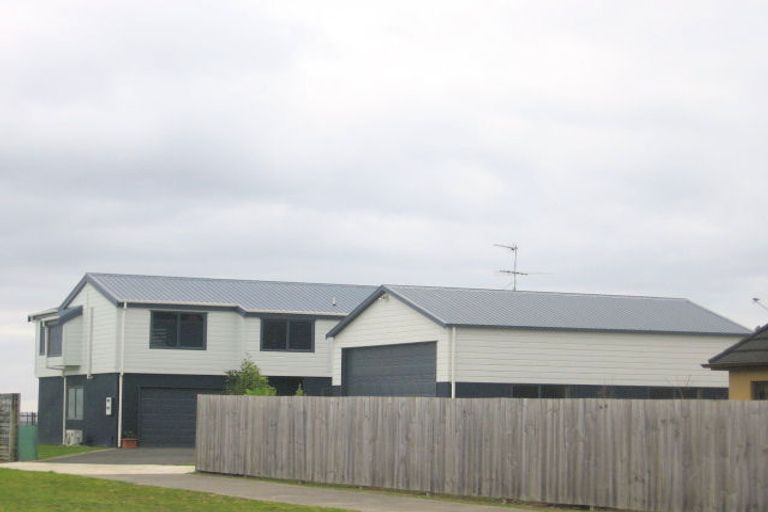 Photo of property in 136 Puka Crescent, Matarangi, Whitianga, 3592