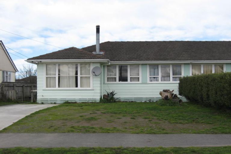 Photo of property in 13-15 Clyde Street, Masterton, 5810