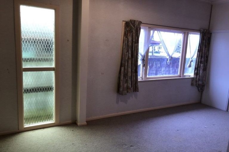 Photo of property in 12 Regent Street, Papatoetoe, Auckland, 2025