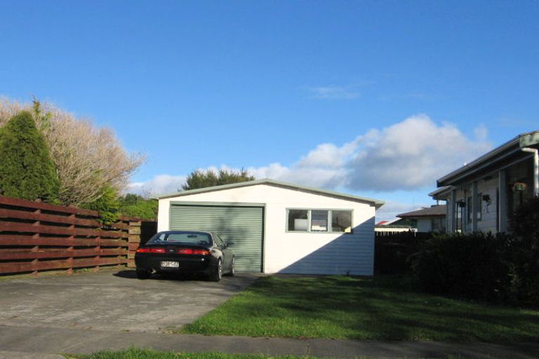 Photo of property in 6 Apollo Parade, Milson, Palmerston North, 4414