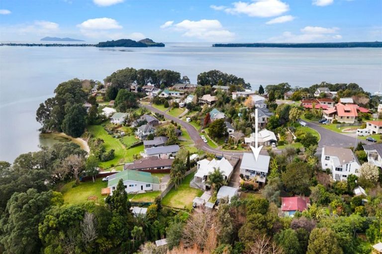 Photo of property in 11 Moana Drive, Tanners Point, Katikati, 3177