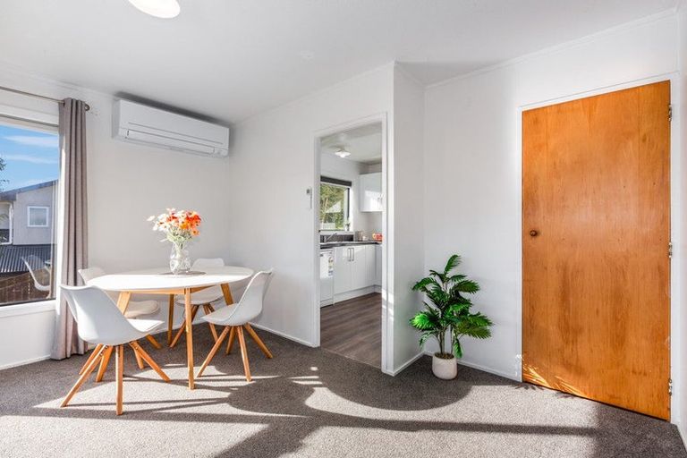 Photo of property in 49a Albatross Close, Whitby, Porirua, 5024