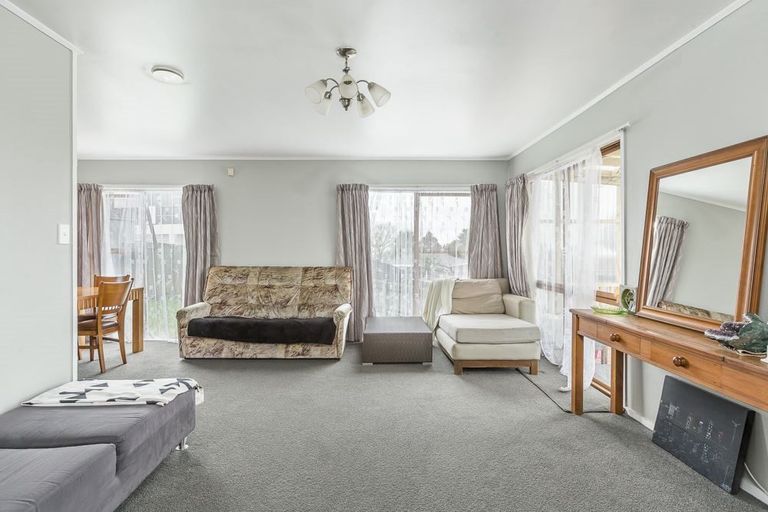 Photo of property in 7 Malte Brun Place, Papatoetoe, Auckland, 2025