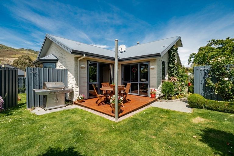 Photo of property in 42 Sunhaven Cove, Cromwell, 9310