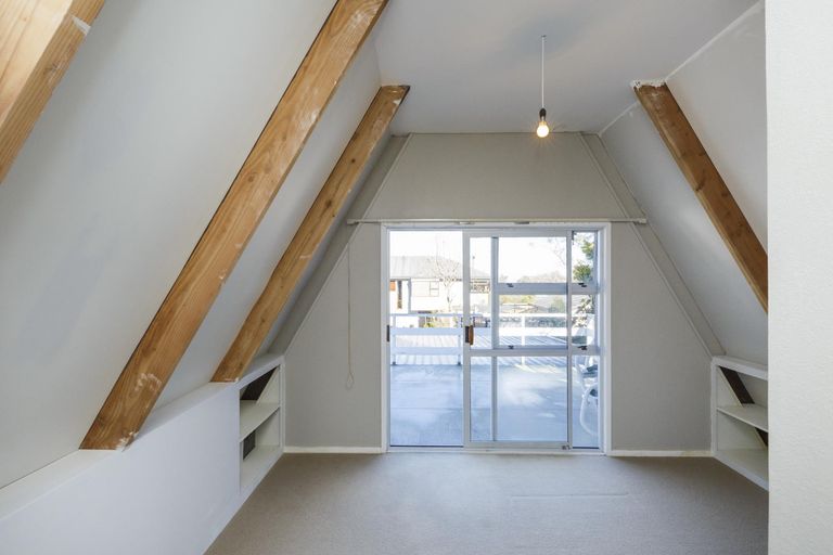 Photo of property in 46 Summerhill Drive, Fitzherbert, Palmerston North, 4410