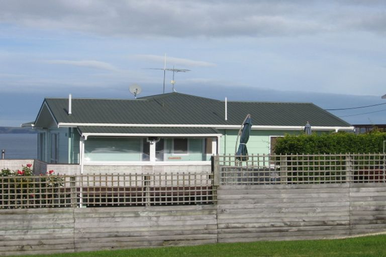 Photo of property in 12 Barrier View Road, Leigh, 0985