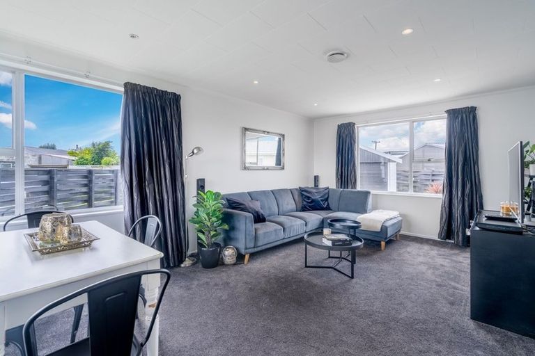 Photo of property in 22 Bruce Street, Waikiwi, Invercargill, 9810