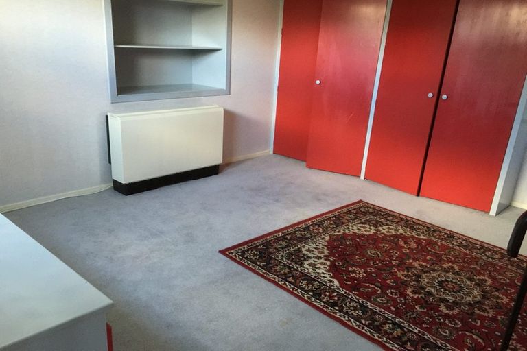 Photo of property in 17 Greenhill Crescent, Pakuranga, Auckland, 2010