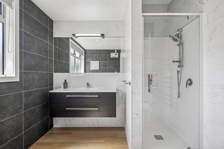 Photo of property in 9 Coprosma Crescent, Waipahihi, Taupo, 3330