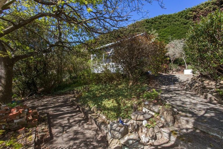 Photo of property in 165 Moncks Spur Road, Mount Pleasant, Christchurch, 8081