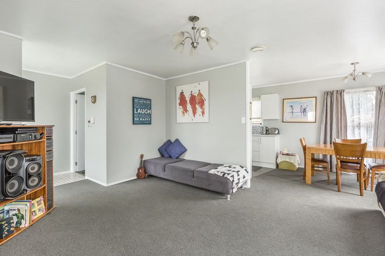 Photo of property in 7 Malte Brun Place, Papatoetoe, Auckland, 2025