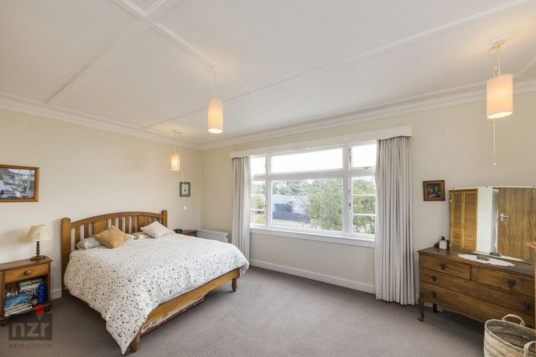 Photo of property in 36 Chelwood Street, Takaro, Palmerston North, 4412