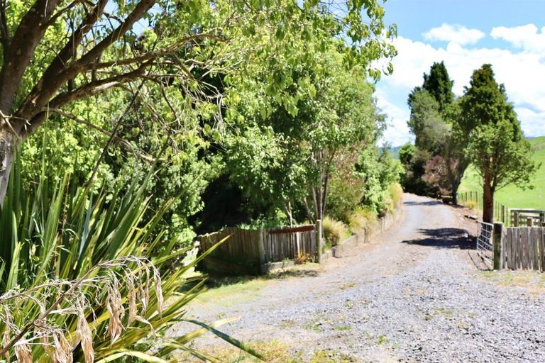Photo of property in 71 Pukeokahu Road, Taoroa Junction, Taihape, 4793